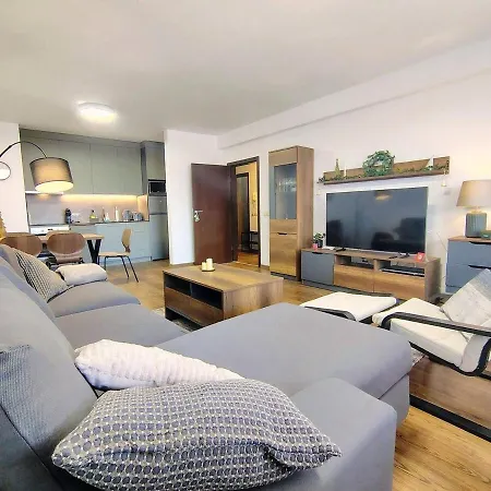 Family Royal Tower *